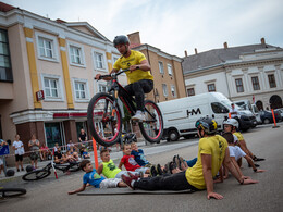 Kerékpáros látványbemutatókkal folytatódott a Giro-váró fesztivál, fotó: Gergely Szilárd