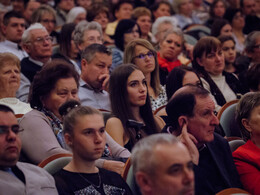 Fonóba kalauzolta el a nézőket a Zalagyöngye Táncegyüttes, fotó: Gergely Szilárd