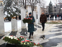 Főhajtás a kommunizmus áldozatai előtt , fotó: Bakonyi Erzsébet
