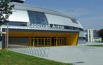 Spórol Kaposvár: megfelezik a közvilágítást, téli szünetet tart a színház, a Kaposvár Aréna helyett a sportcsarnokban lehet edzéseket tartani 