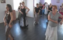 Flamencozni tanulnak a SWANS táncosai 
