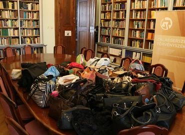 59 táska, alig két hét alatt – „már megint” jószívűek voltak a zalai bíróságok dolgozói