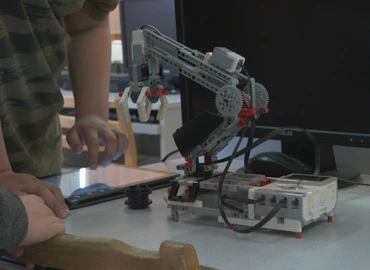 Robotika szakkör indult a Hevesi-iskolában