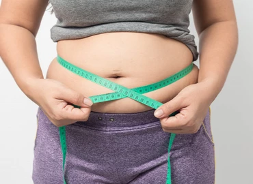 A véltnél legalább kétszer jobban növeli a rák kockázatát az elhízás