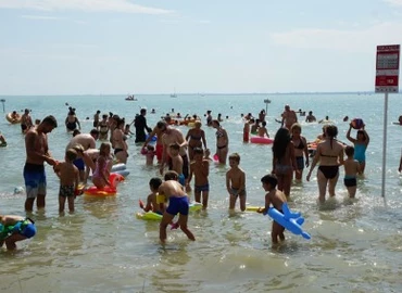 Mentőöv program a Balatonon a vízi balesetek megelőzéséért