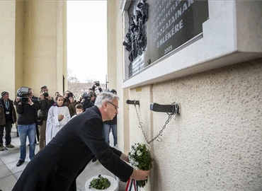 A Szovjetunióba elhurcoltak emléknapja - Erdő Péter szentmisét mutatott be az áldozatokért
