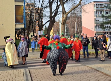 A színes karneváli felvonulás Nagykanizsán is meghonosodóban