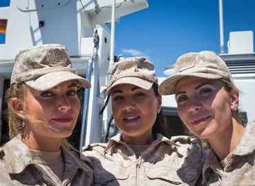 Az orosz haditengerészetnél létrehozták az első női naszádlegénységet