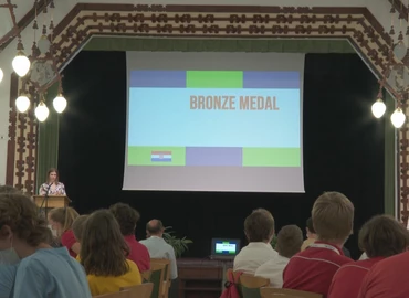 Hazai pályán lett bronzérmes Szente Péter az informatikai diákolimpián