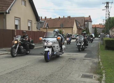 A rendőrség kisfilmmel hívja fel a figyelmet a motoros szezonra