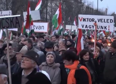 Március 15. - CÖF: a Békemenet kiállás Magyarország mellett