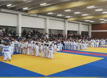 14 érmet szereztek Egerszegen az NTE judokái