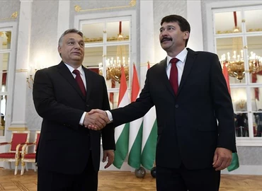 Áder János felkérte Orbán Viktort az új kormány megalakítására