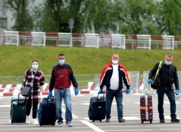 A határidő lejárta óta is több mint százezer EU-állampolgár kért tartós nagy-britanniai letelepedési engedélyt