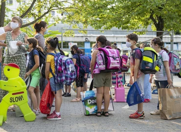 Újra elindul Magyarország legnagyobb iskolakezdési segélyprogramja