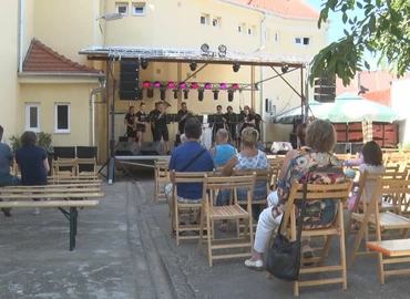 A helyi előadók, művészcsoportok játszották a főszerepet Kiskanizsán 