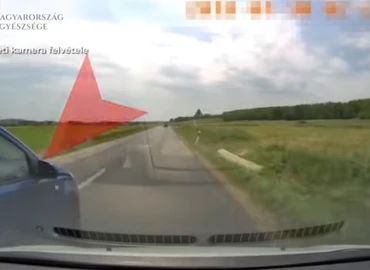 Lesodorta és cserbenhagyta az előtte haladó autót a friss jogsis fiatalember (+videó)