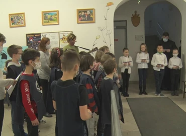 A Piarista-iskolában nagy hangsúlyt fektetnek a lelki felkészülésre is adventkor
