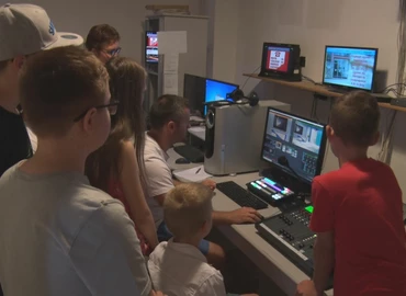 A televíziózás alapjait is megismerhették az informatika táboros diákok