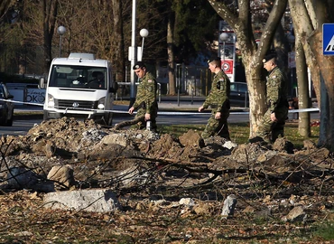 A magyar hatóságok is vizsgálják a Zágrábban lezuhant robotrepülő ügyét (Frissítés: Pénteken kétszer is felszálltak a Grippenek) 
